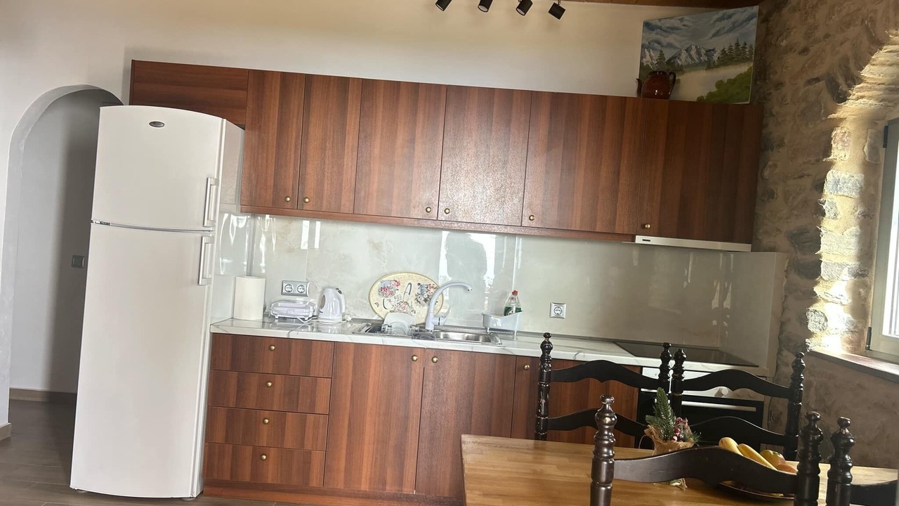 Photo of Kitchen in Thalames