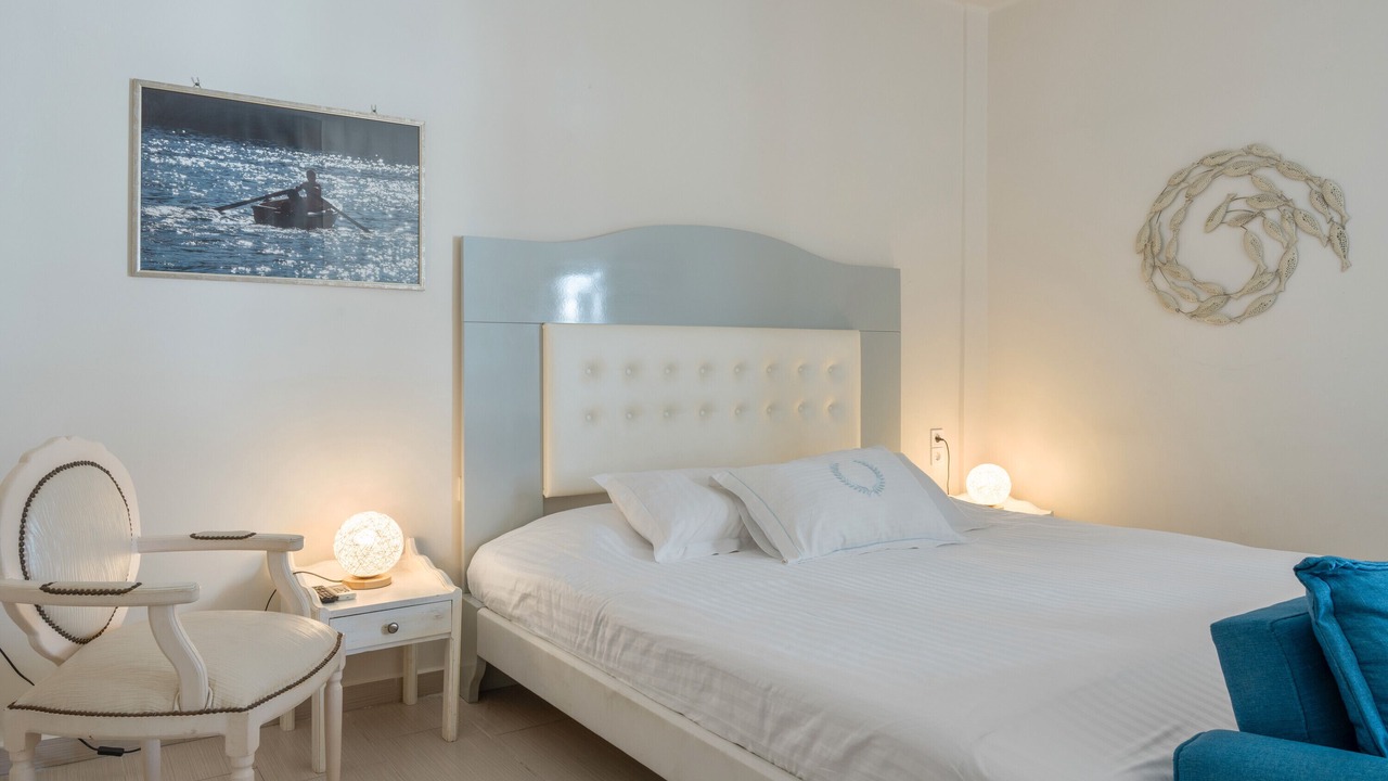 Photo of Bedroom in Massouri