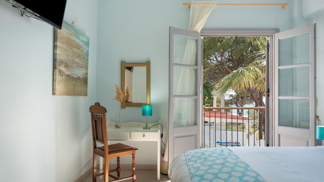 Photo of Bedroom in Massouri