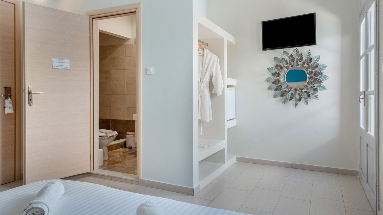 Photo of Bedroom in Massouri