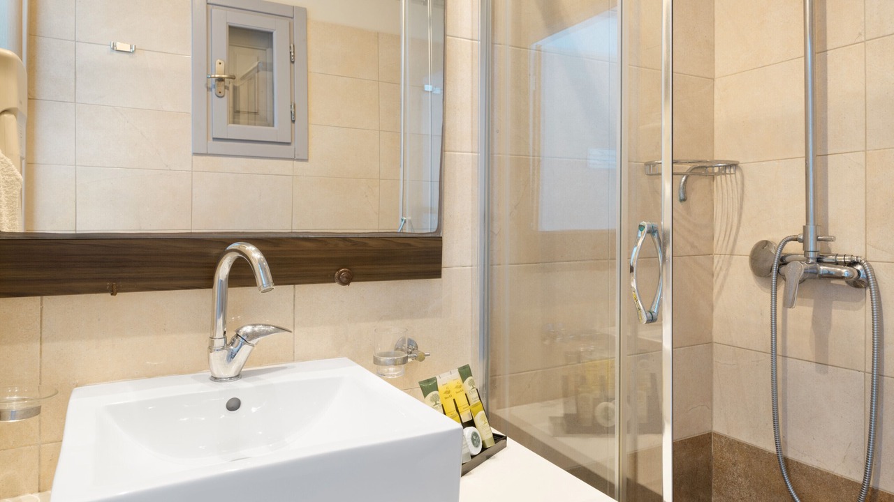 Photo of Bathroom in Massouri