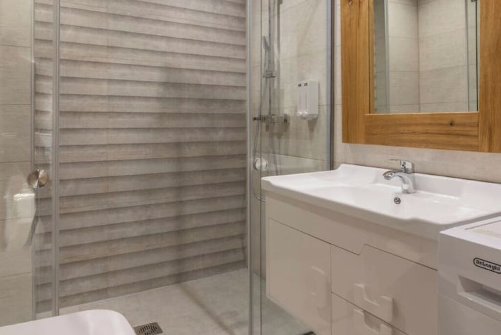 Photo of Bathroom in Ixia