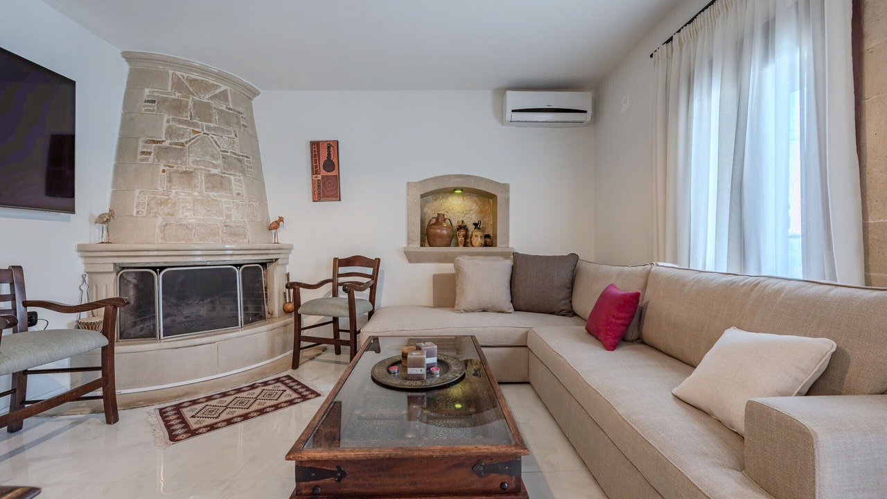 Photo of Livingroom in Patsos