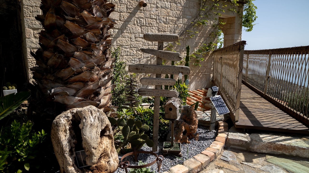Photo of Outdoor in Rodhia