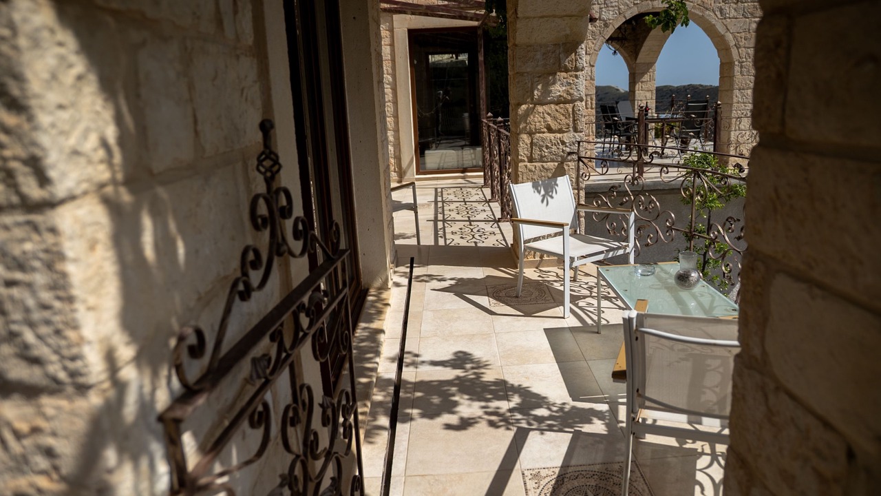 Photo of Outdoor in Rodhia
