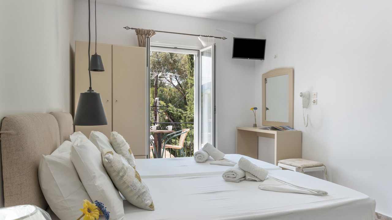 Photo of Bedroom in Panormos