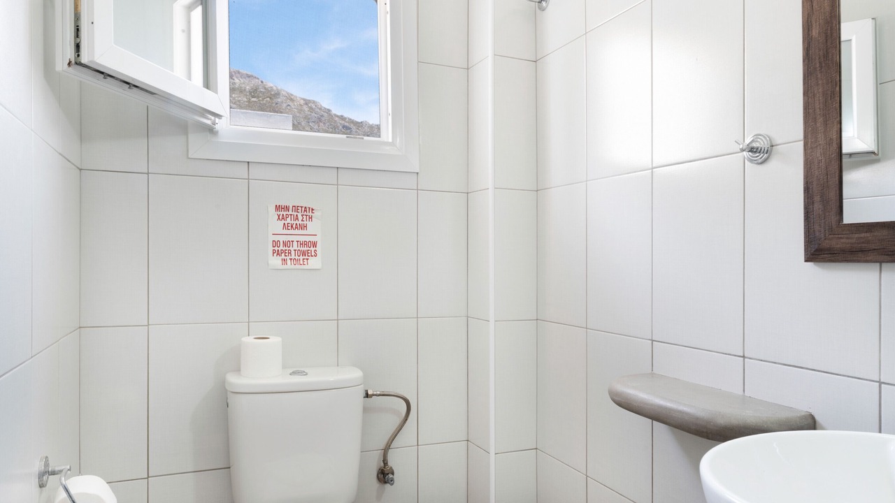 Photo of Bathroom in Panormos