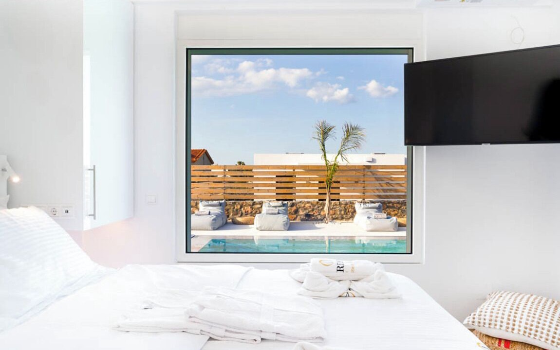 Photo of Bedroom in Analipsi