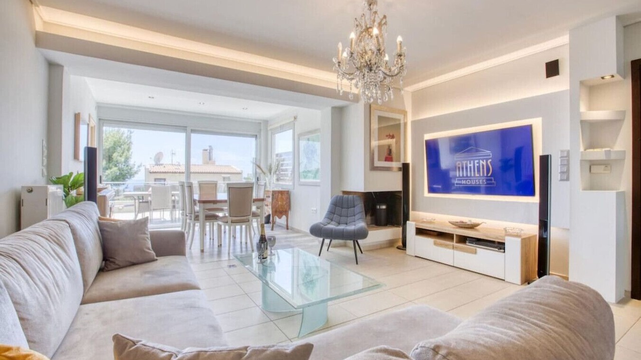Photo of Livingroom in Saronida