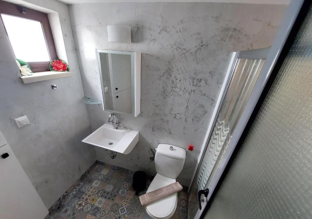 Photo of Bathroom in Sirili