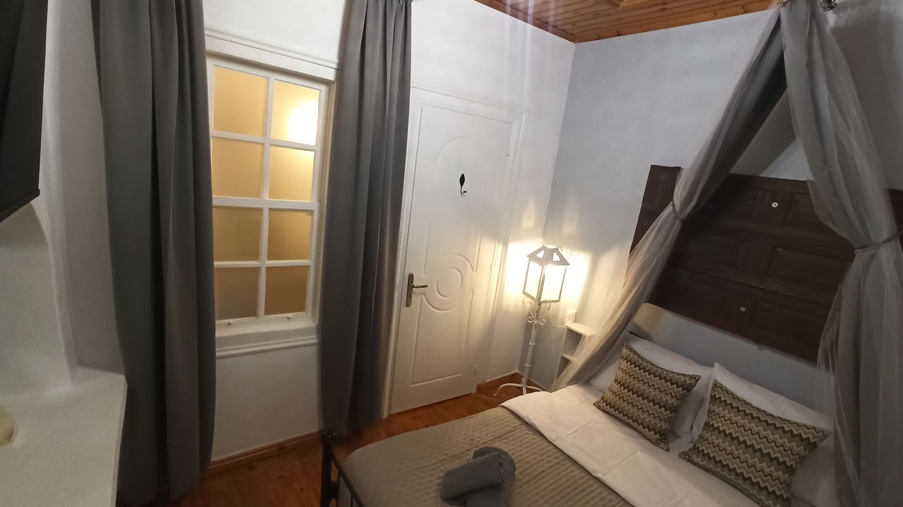 Photo of Bedroom in Plomari