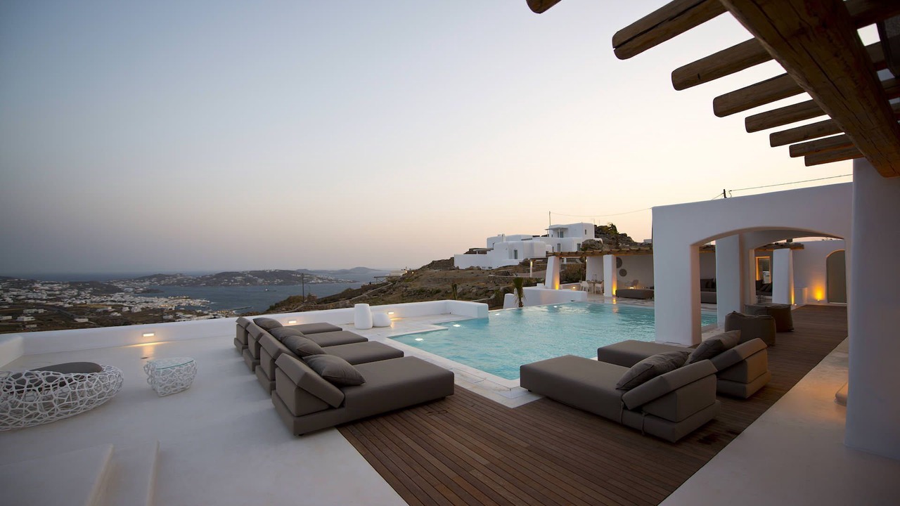 Photo of Others in Tourlos