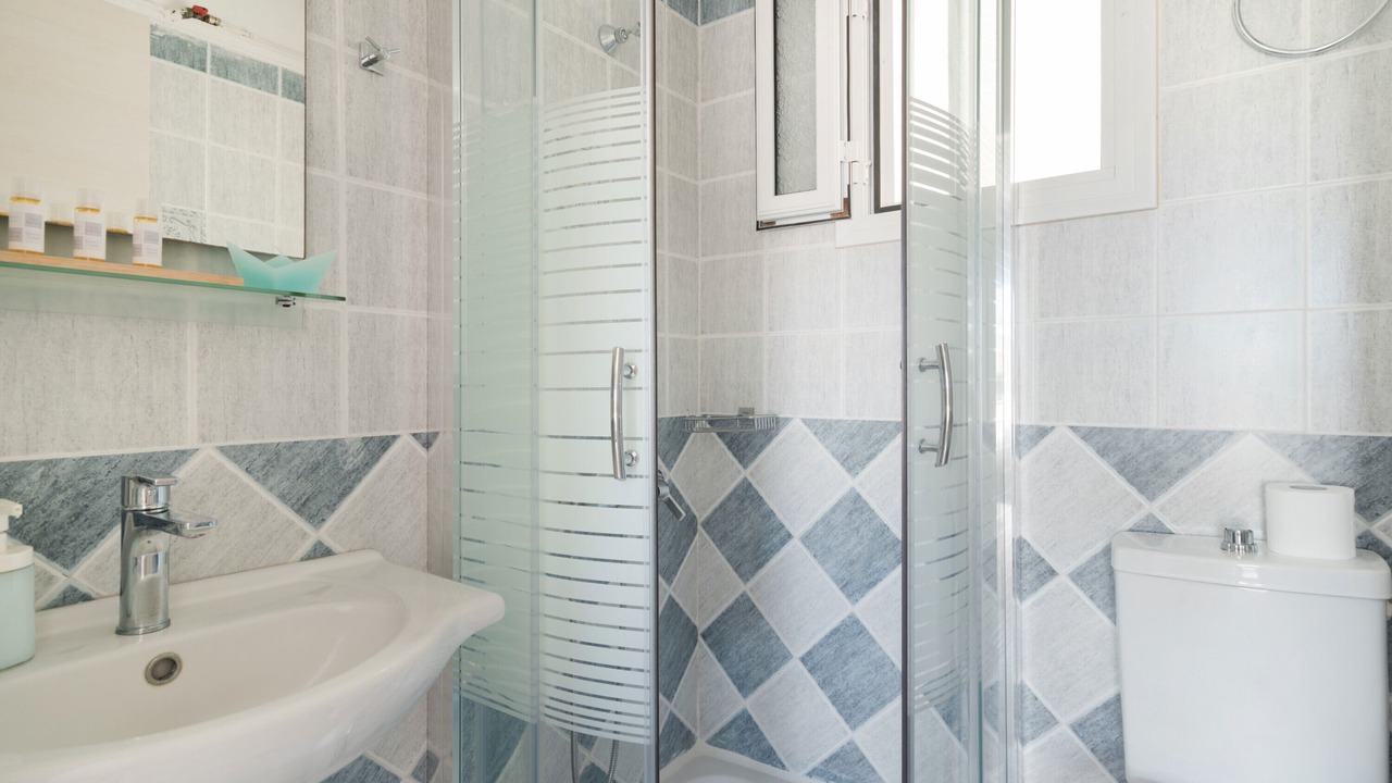 Photo of Bathroom in Kalligoni