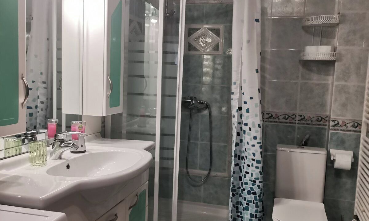 Photo of Bathroom in Kastoria