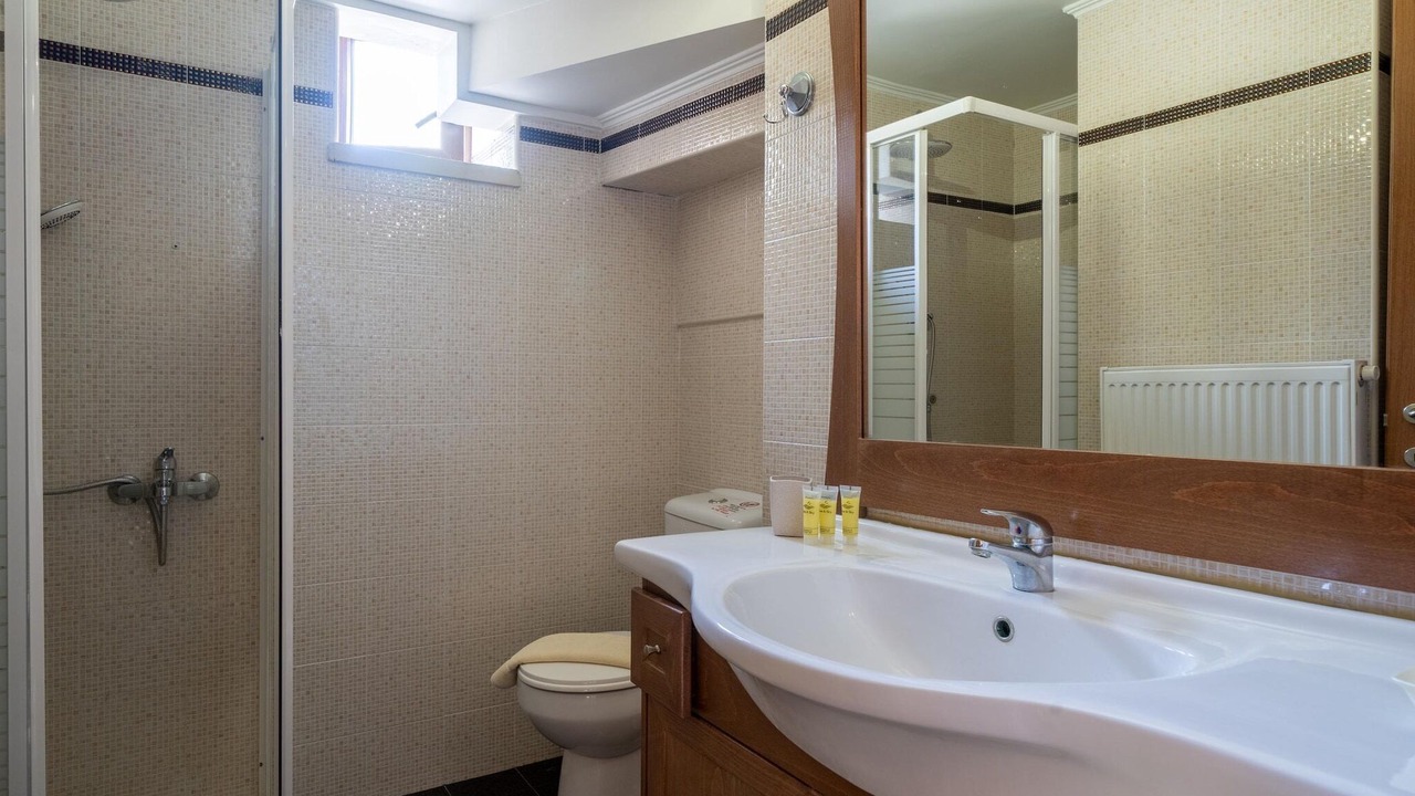 Photo of Bathroom in Monopari
