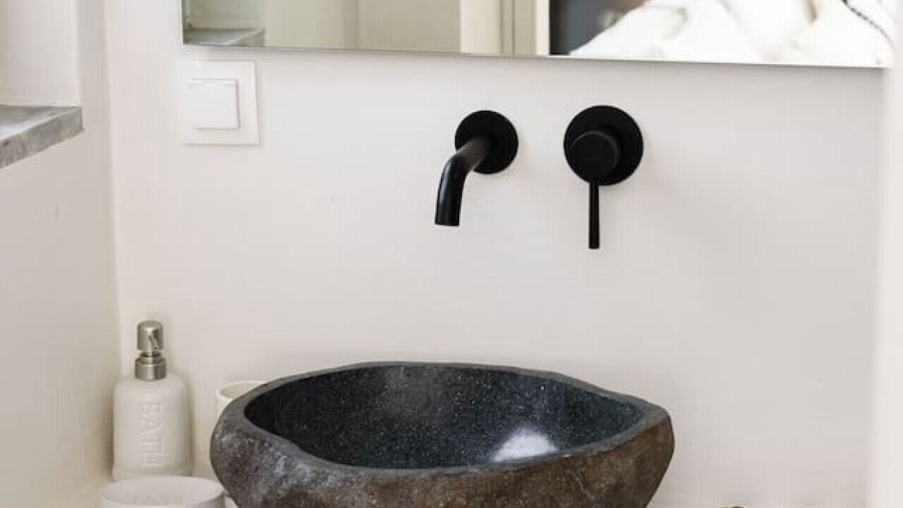 Photo of Bathroom in Ampelas