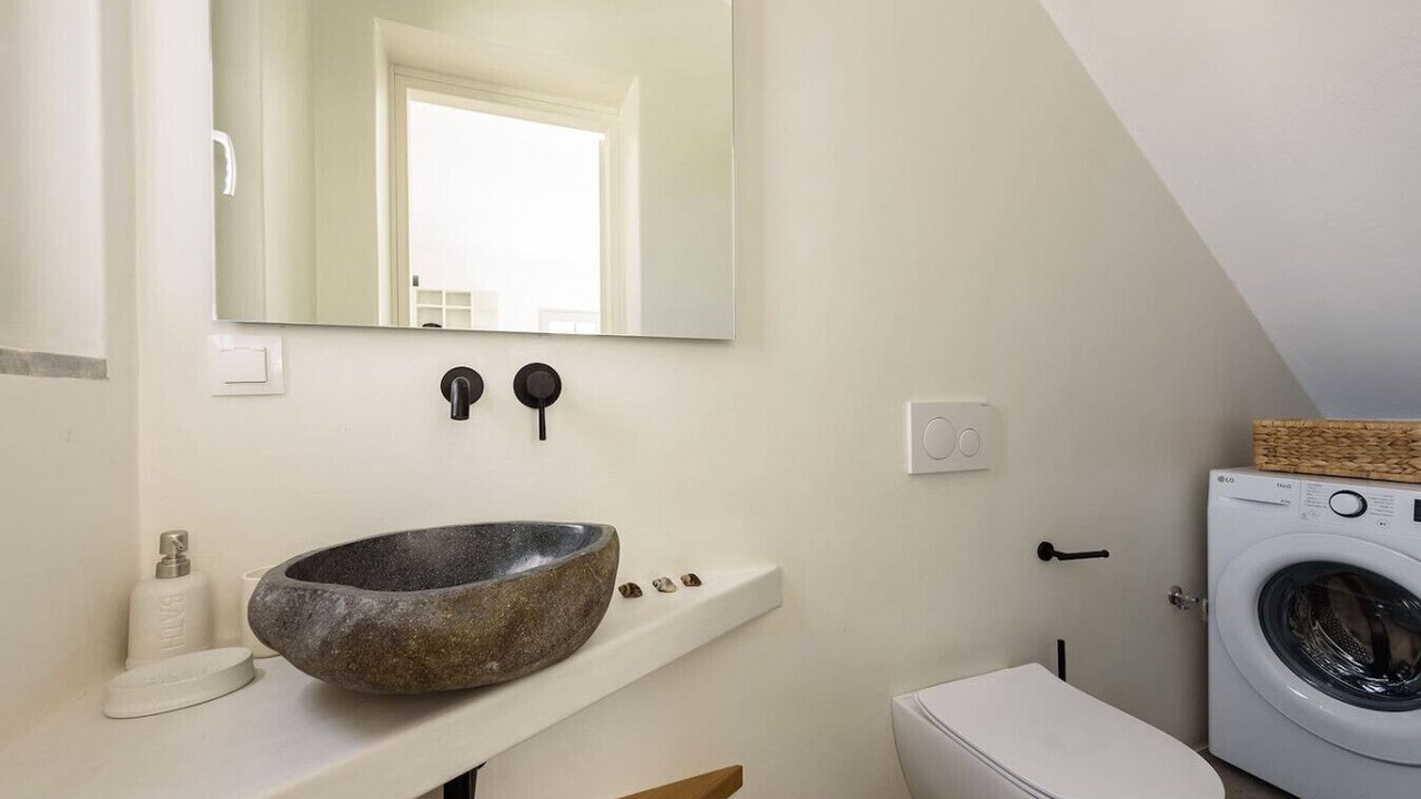 Photo of Bathroom in Ampelas