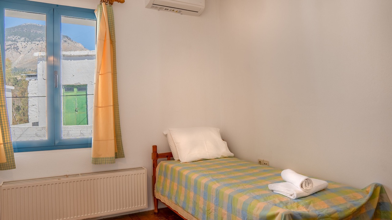 Photo of Bedroom in Zaros