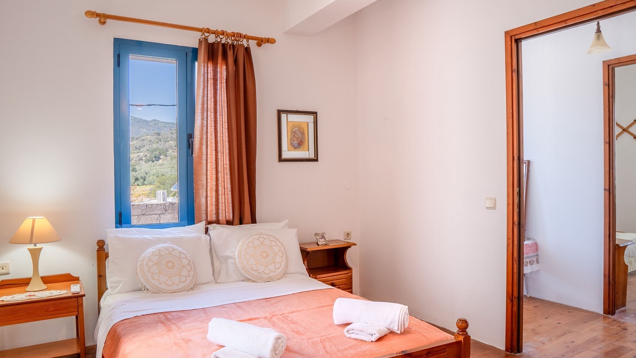 Photo of Bedroom in Zaros