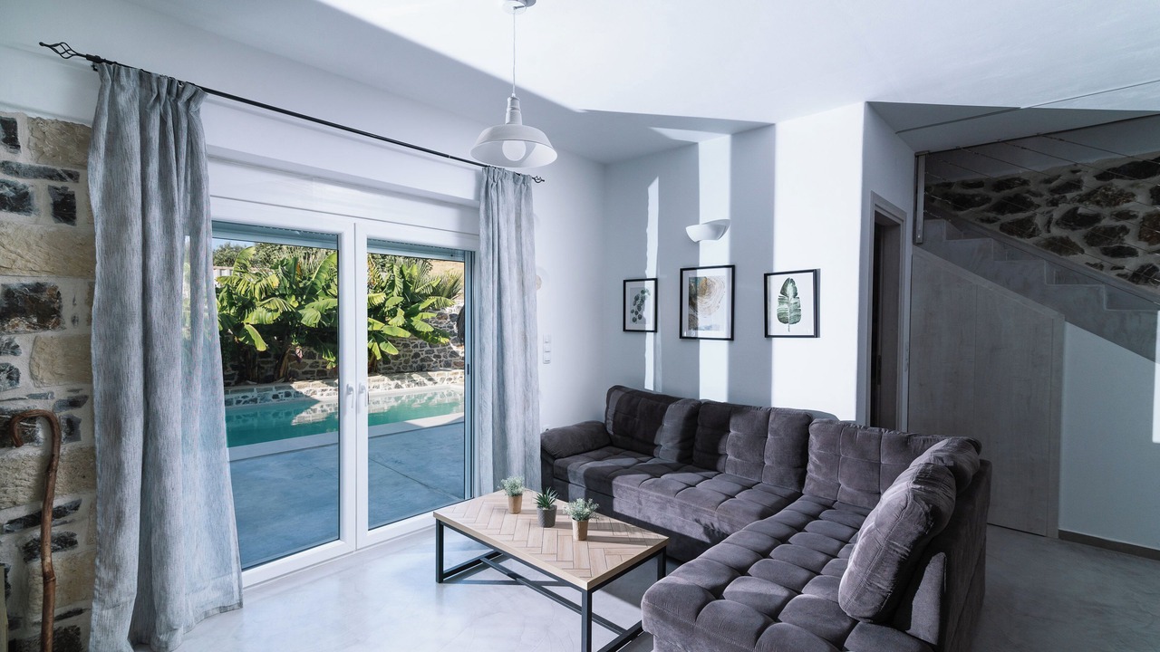 Photo of Livingroom in Petrokefalion