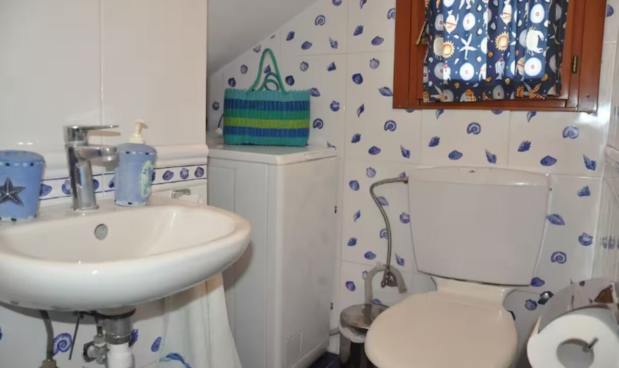 Photo of Bathroom in Kallithea
