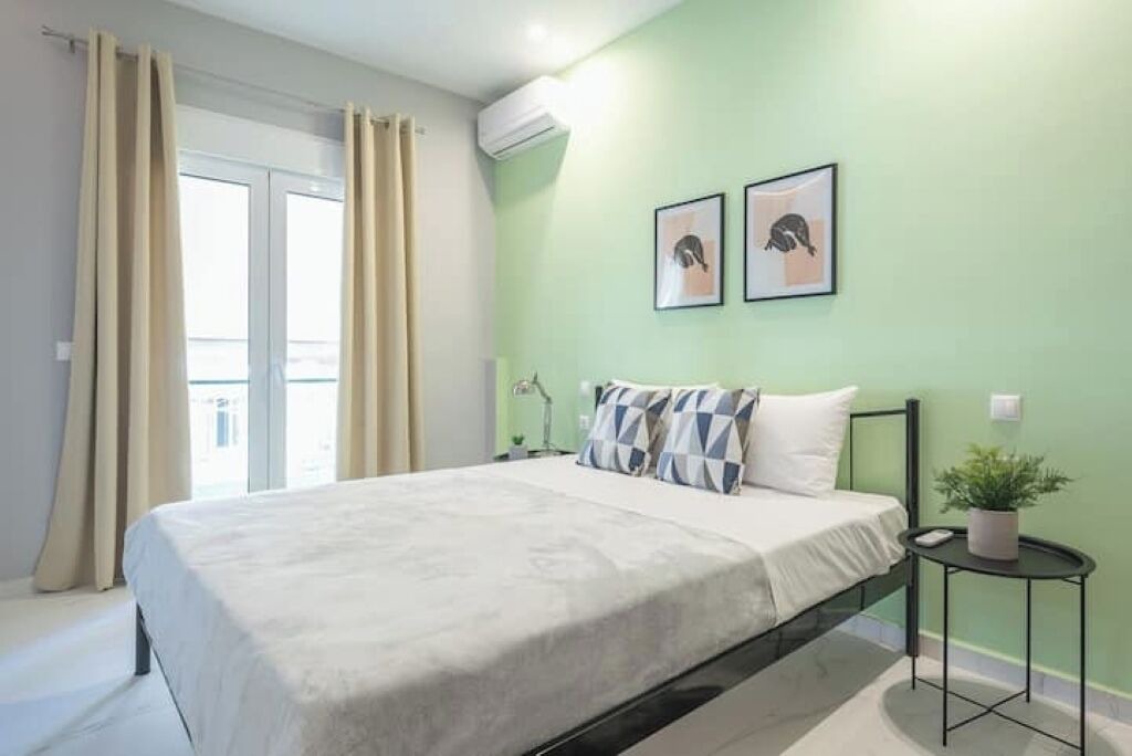 Photo of Bedroom in Kallithea