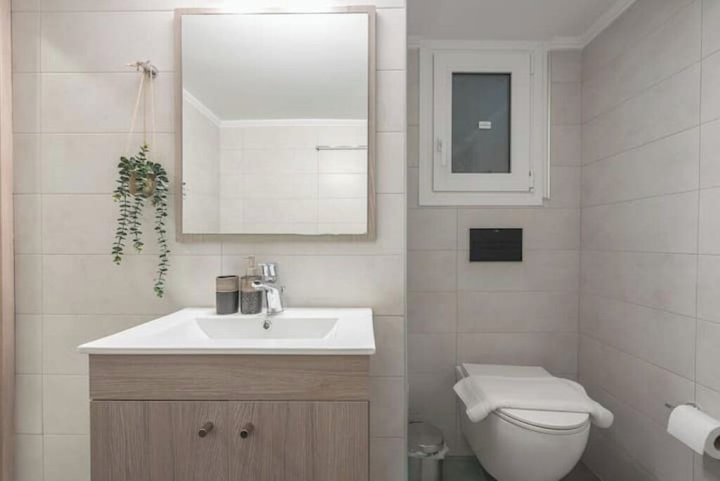 Photo of Bathroom in Kallithea