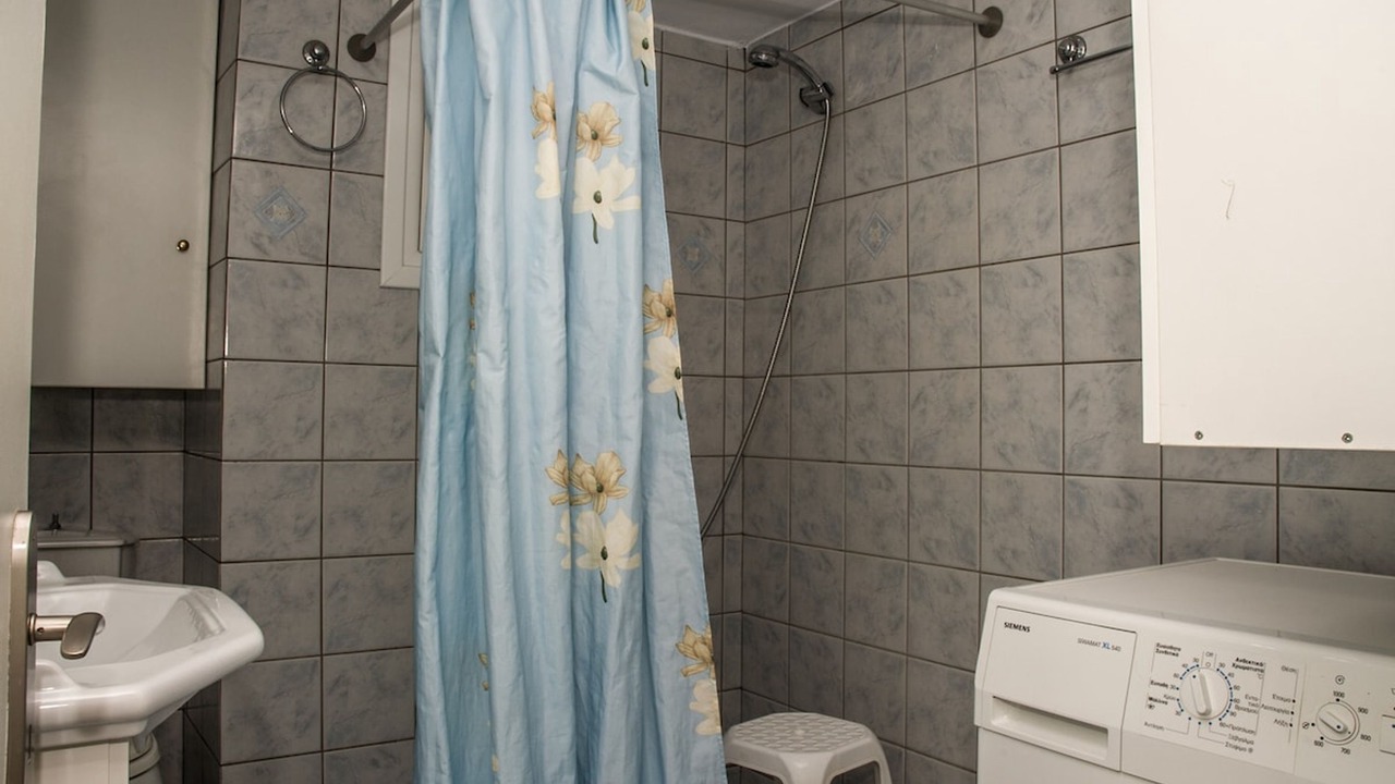 Photo of Bathroom in Tseria