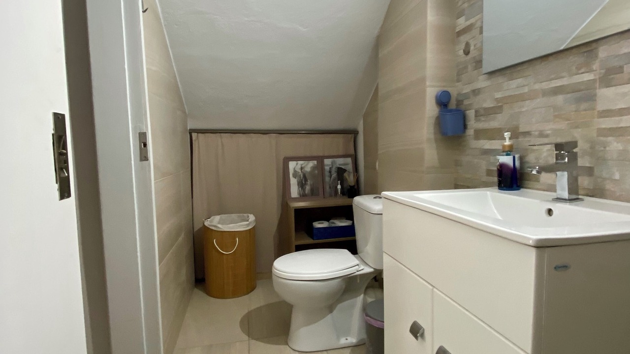 Photo of Bathroom in Mesolongi
