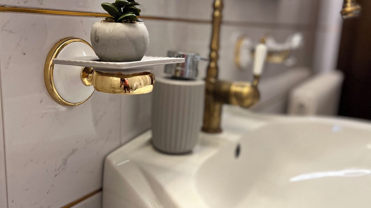 Photo of Bathroom in Kastoria