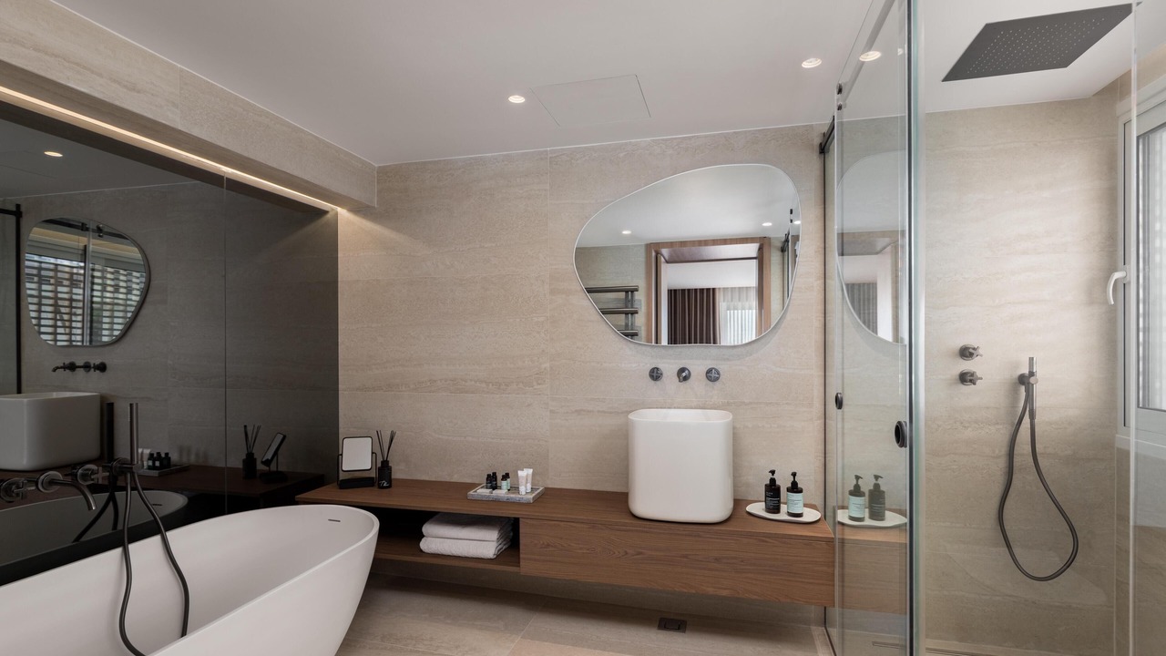 Photo of Bathroom in Voula