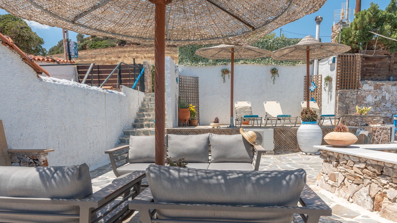 Photo of Patio Balcony in Ormos Agiou Ioannou