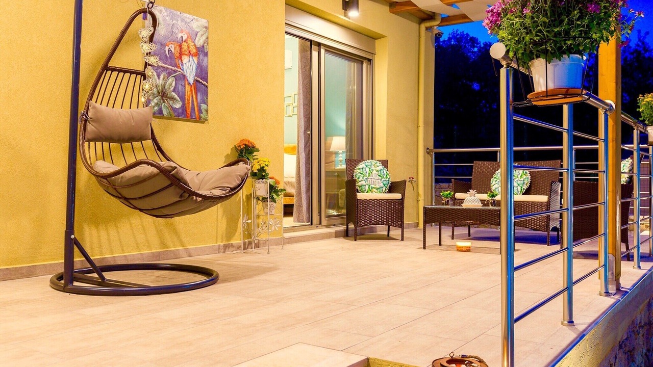 Photo of Outdoor in Monopari
