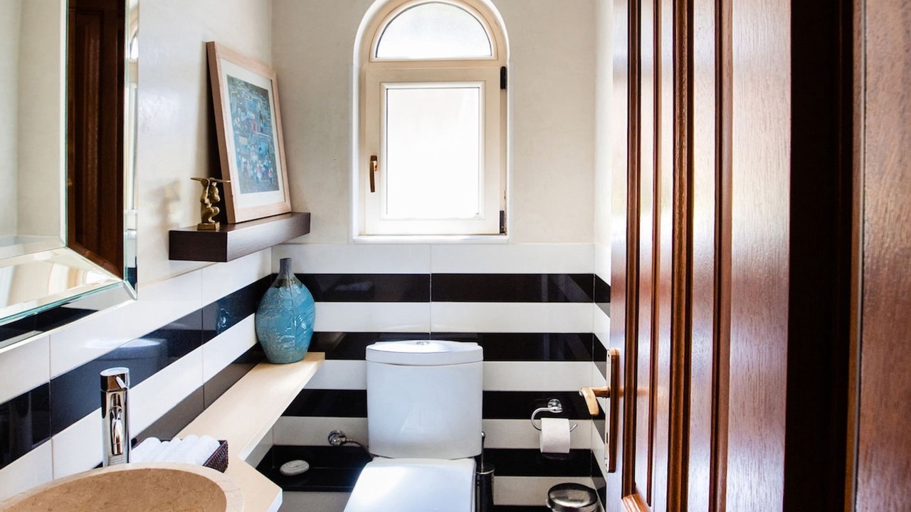 Photo of Bathroom in Vari-Voula-Vouliagmeni