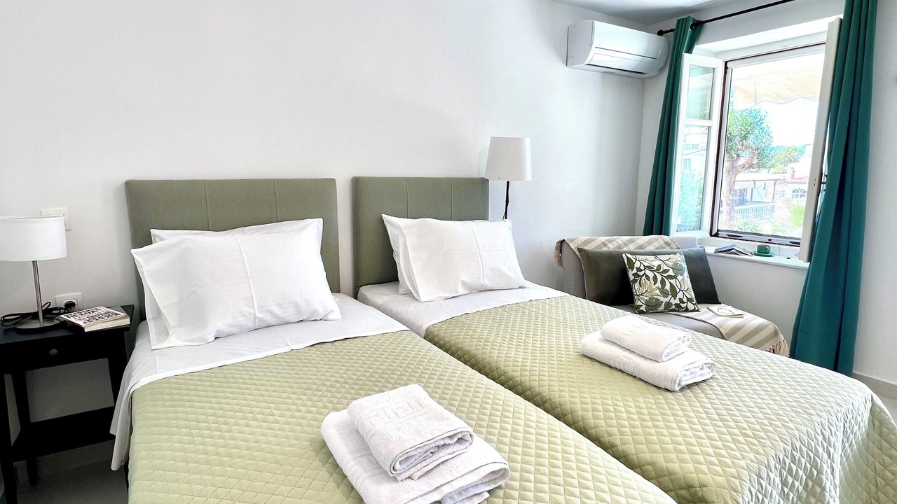 Photo of Bedroom in Hydra