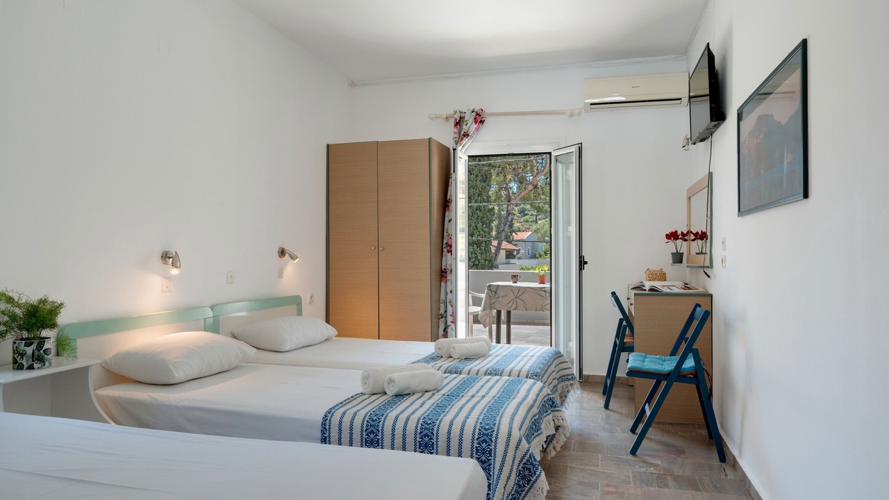 Photo of Bedroom in Panormos