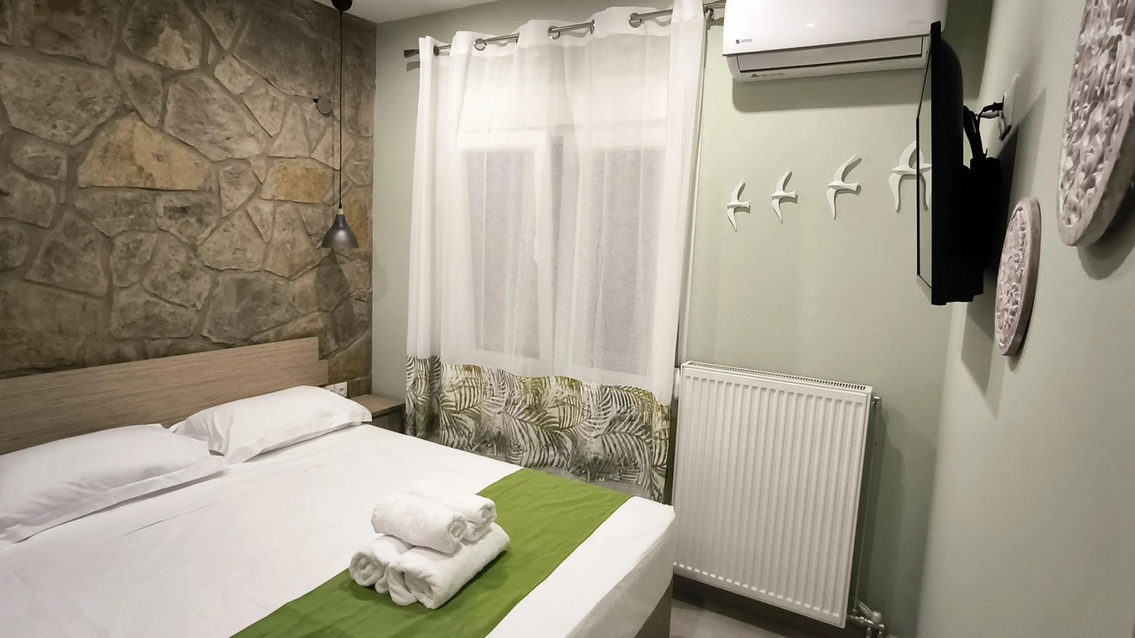 Photo of Bedroom in Myrina