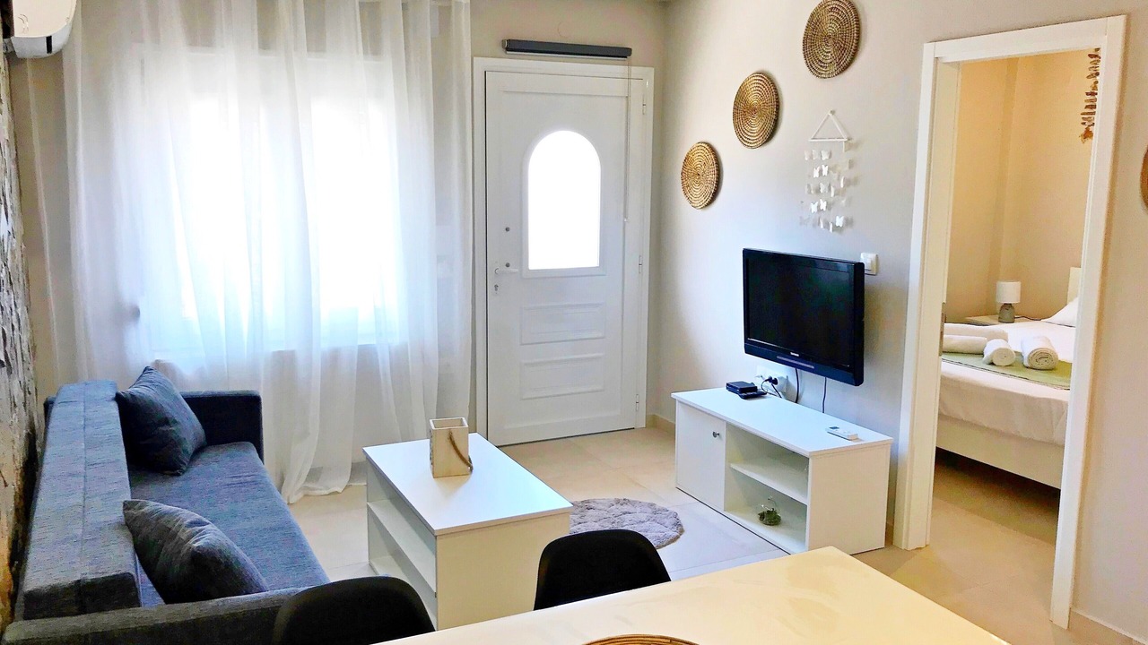 Photo of Livingroom in Myrina