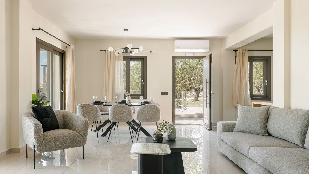 Photo of Livingroom in Karavados