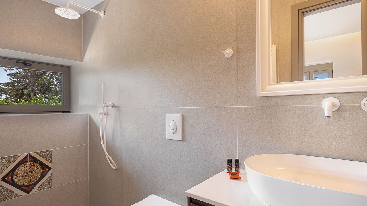 Photo of Bathroom in Maleme