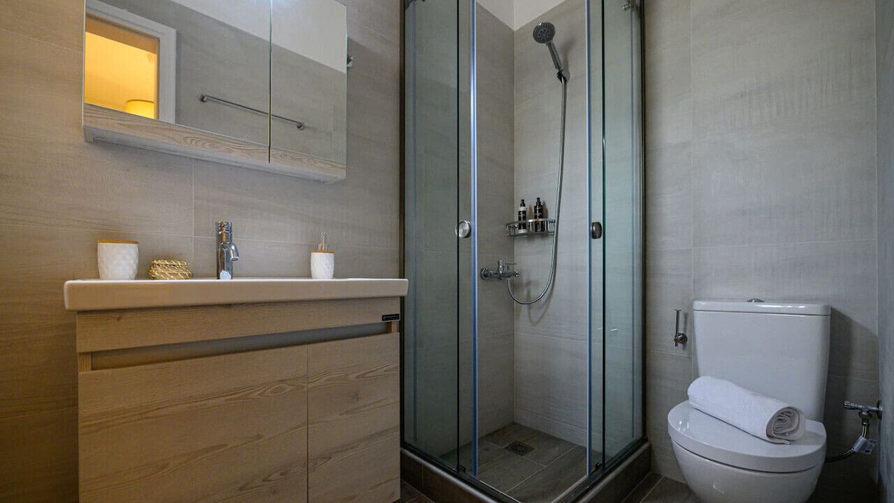 Photo of Bathroom in Kardamyli