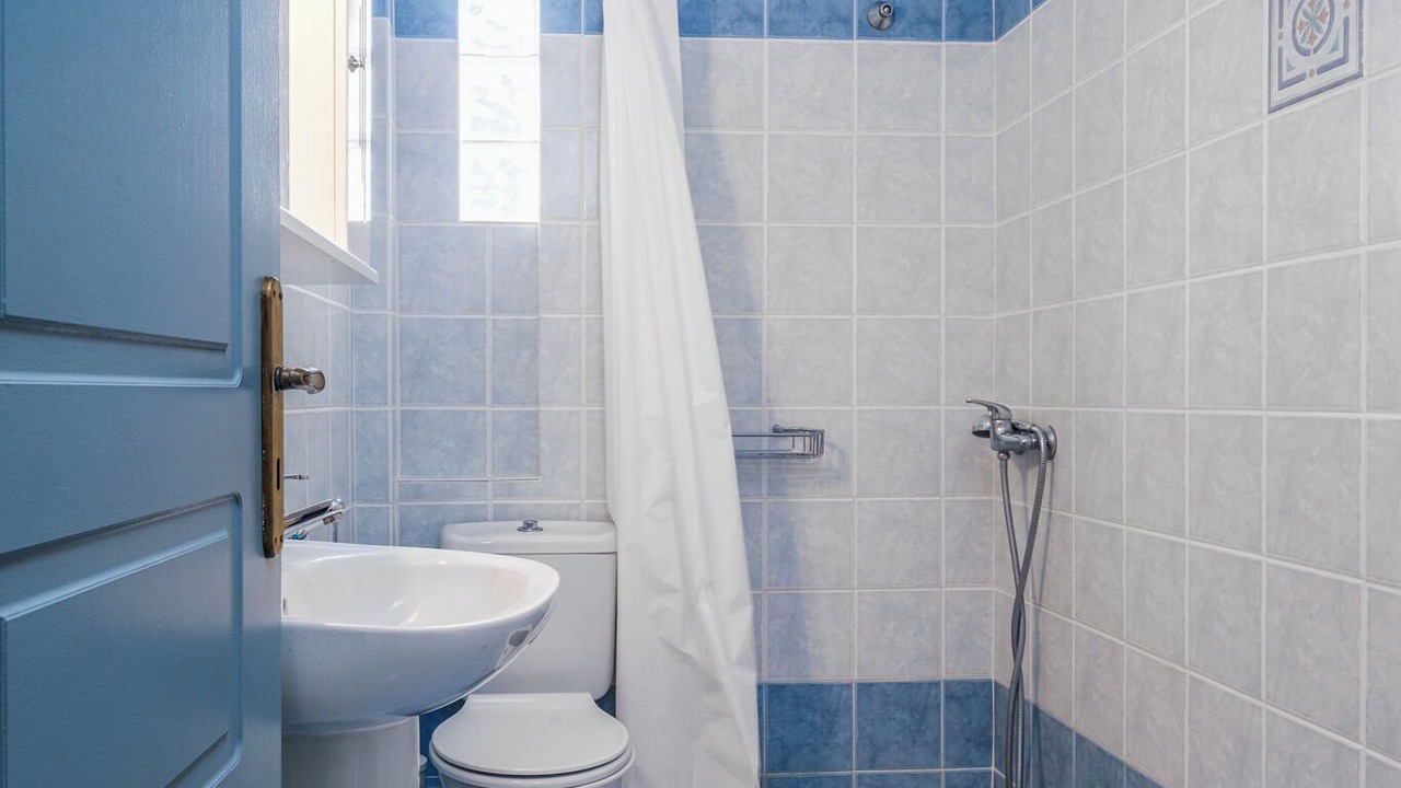 Photo of Bathroom in Armenistis