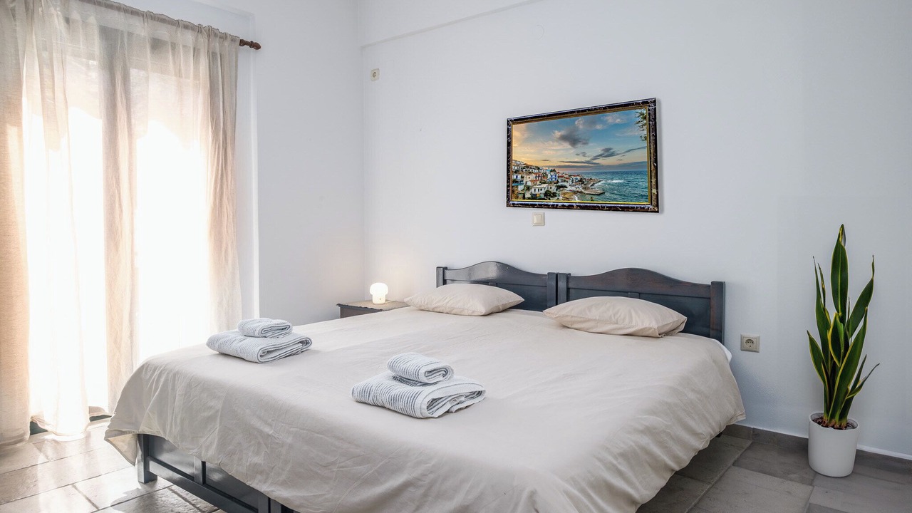 Photo of Bedroom in Armenistis