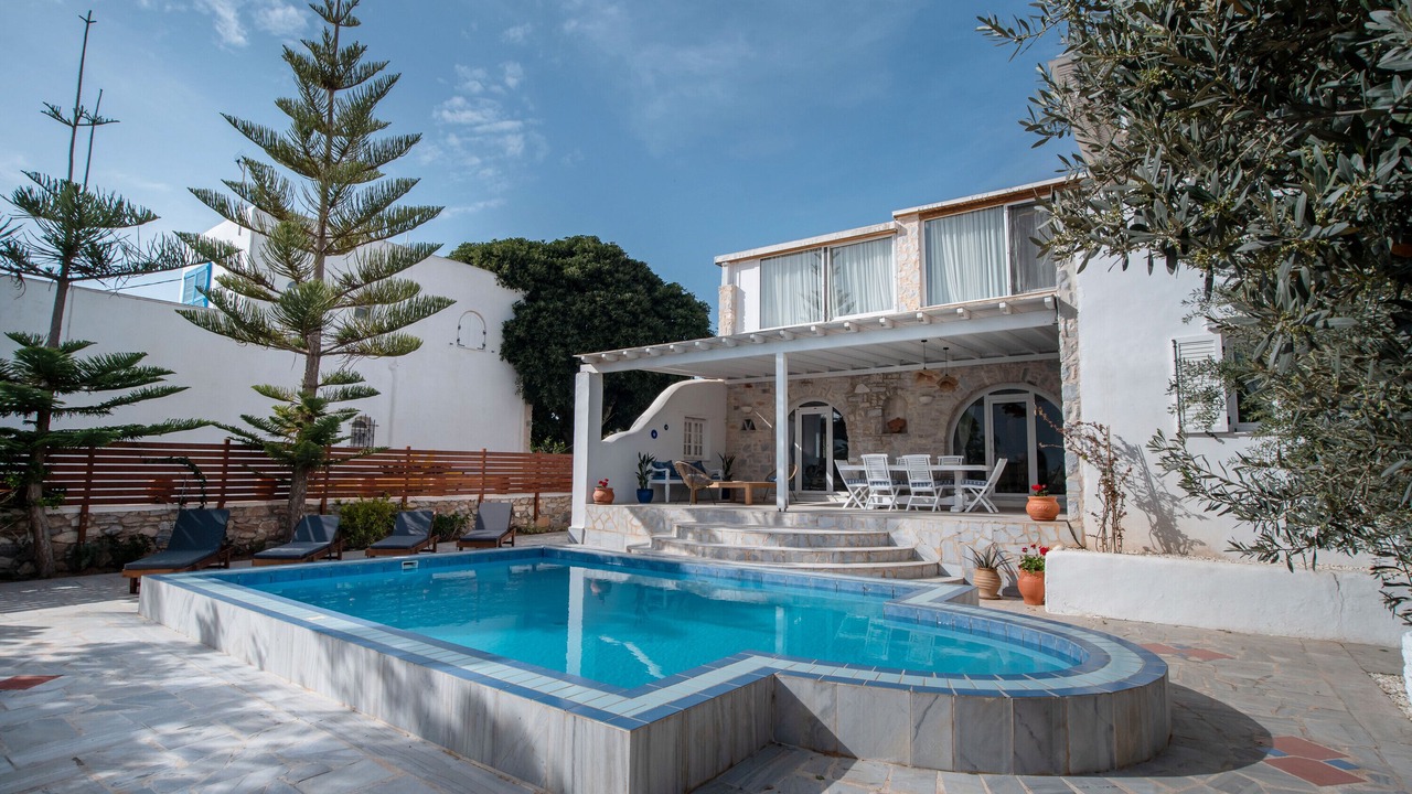Photo of Outdoor in Aliki