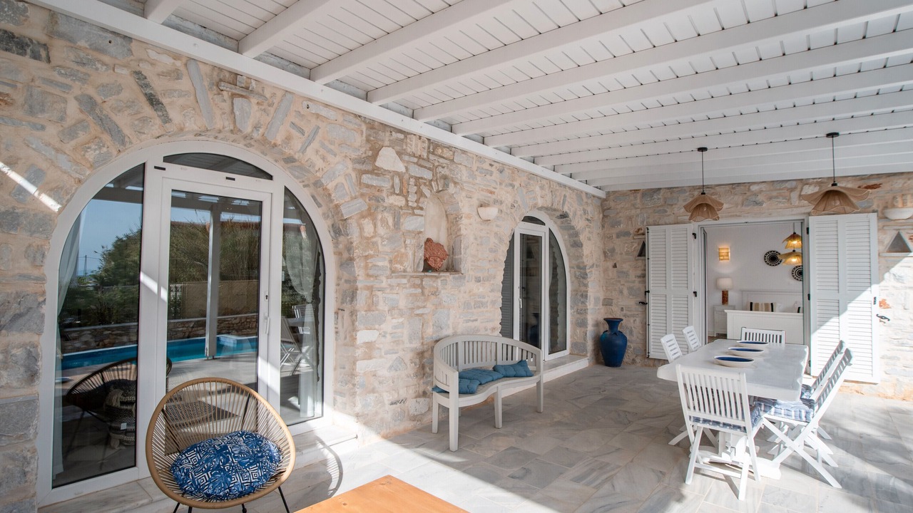 Photo of Outdoor in Aliki