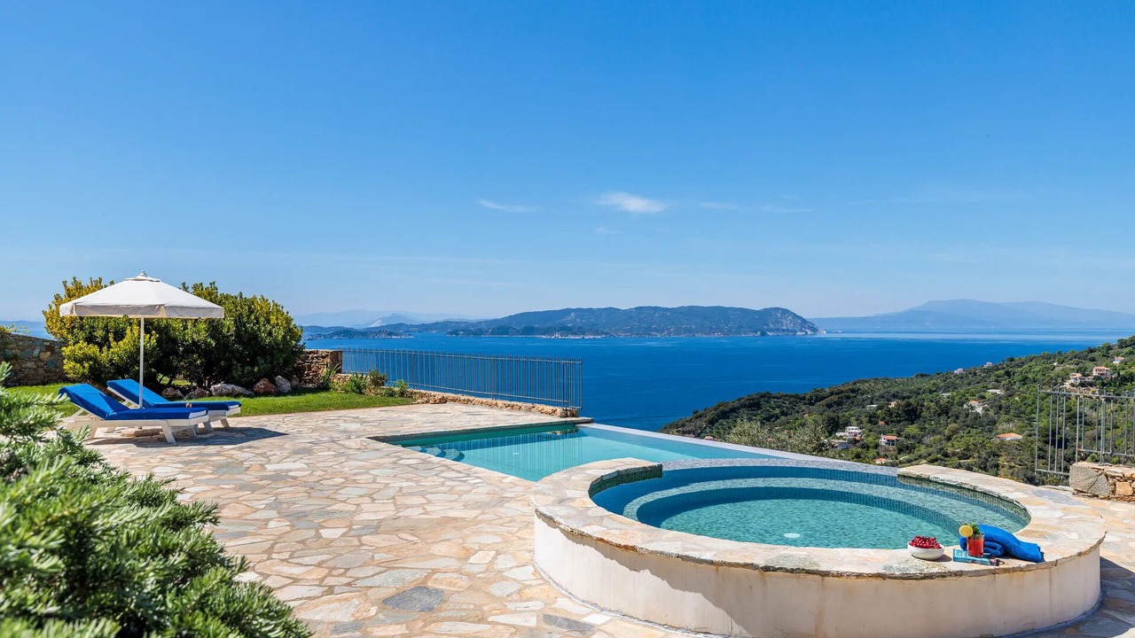Photo of Outdoor in Glossa