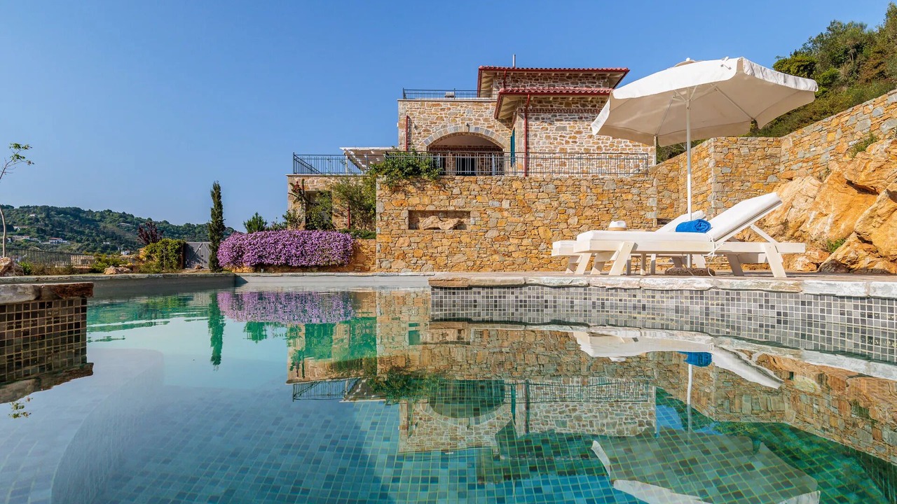 Photo of Outdoor in Glossa