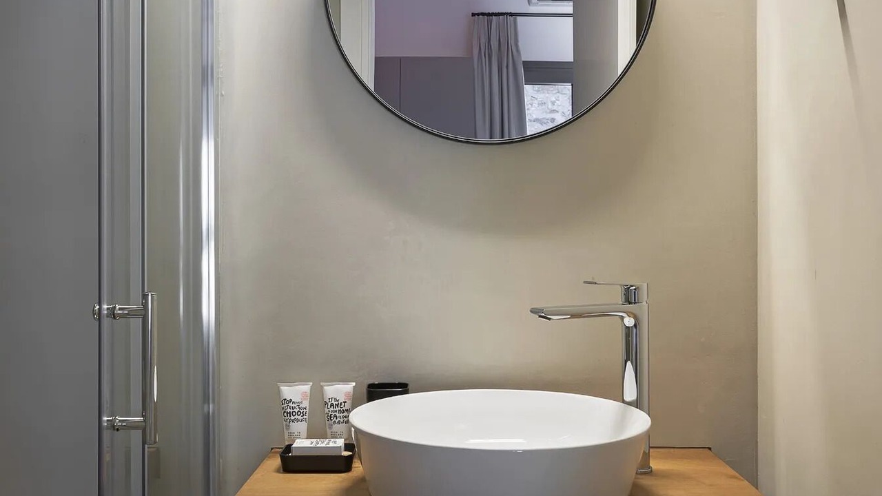 Photo of Bathroom in Sourpi