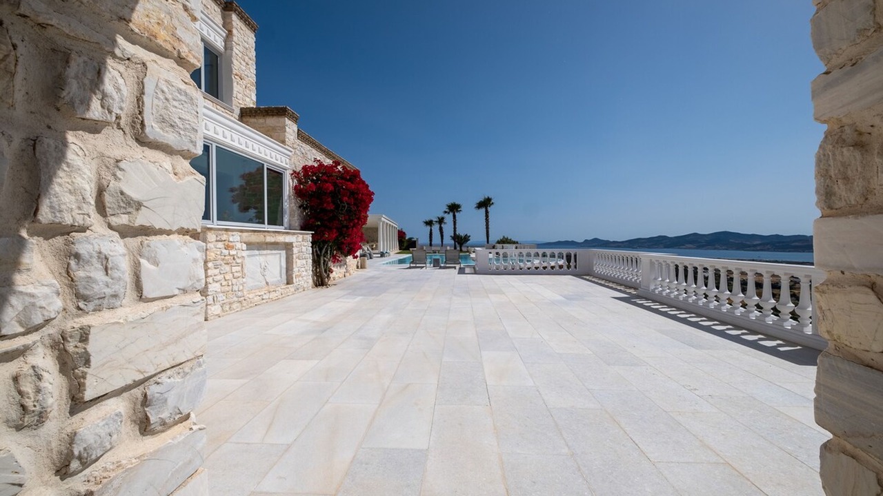 Photo of Patio Balcony in Nea Cryssi Akti