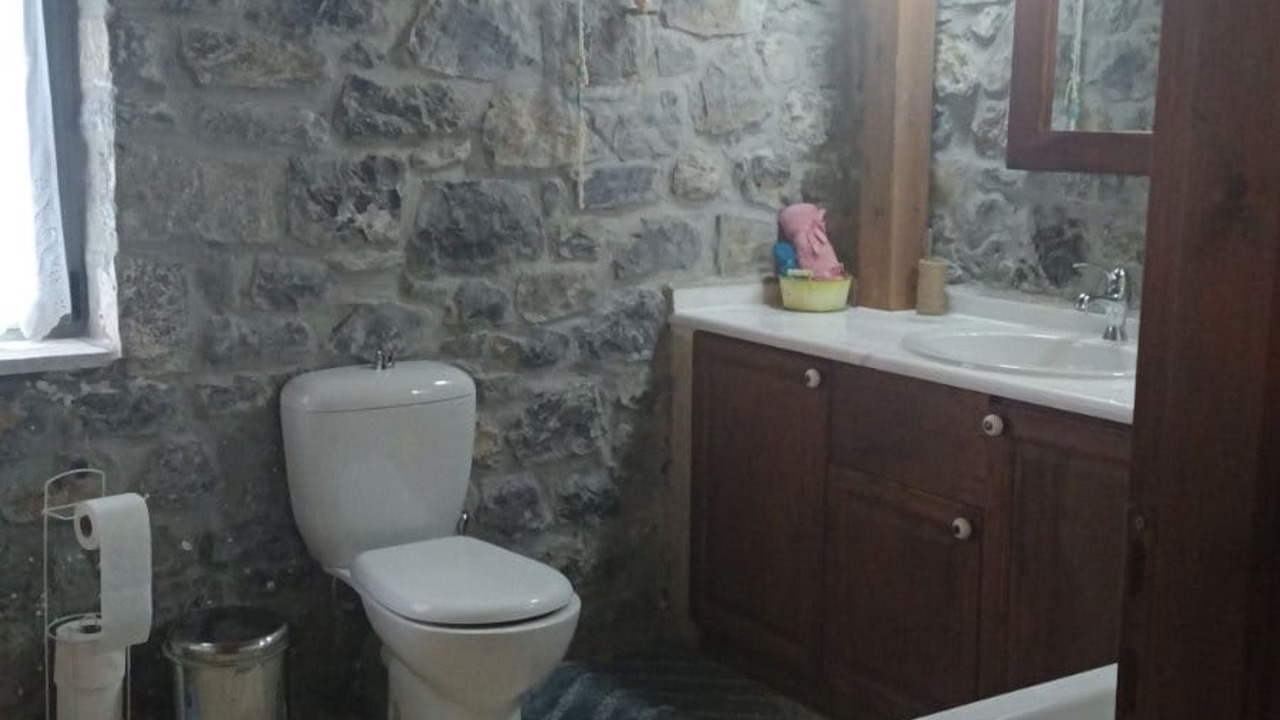 Photo of Bathroom in Nimfasia
